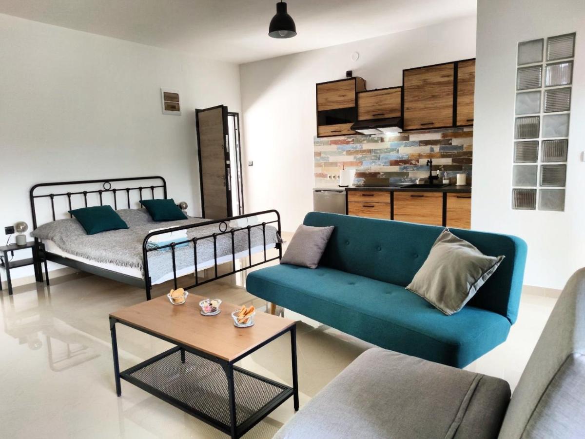 Apartament Anchor House Wolos Zewnętrze zdjęcie